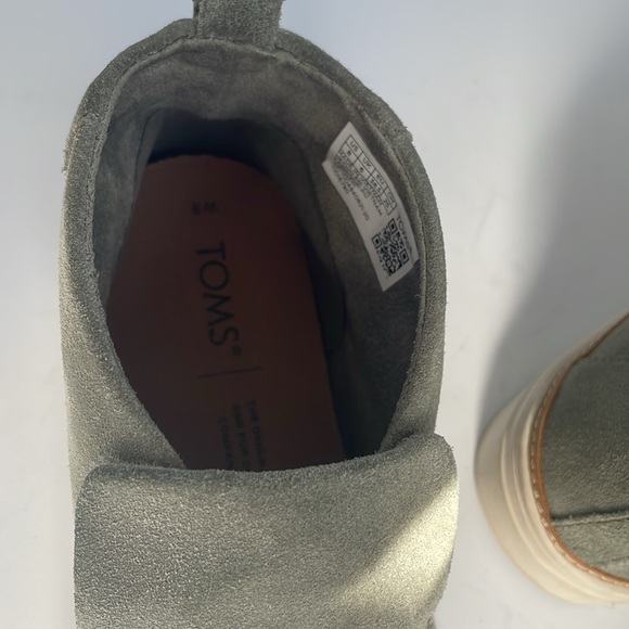 Toms Paxton Women’s Suede Slip-On Sneakers Green Gray Ankle Booties Size 8 M - Picture 6 of 14